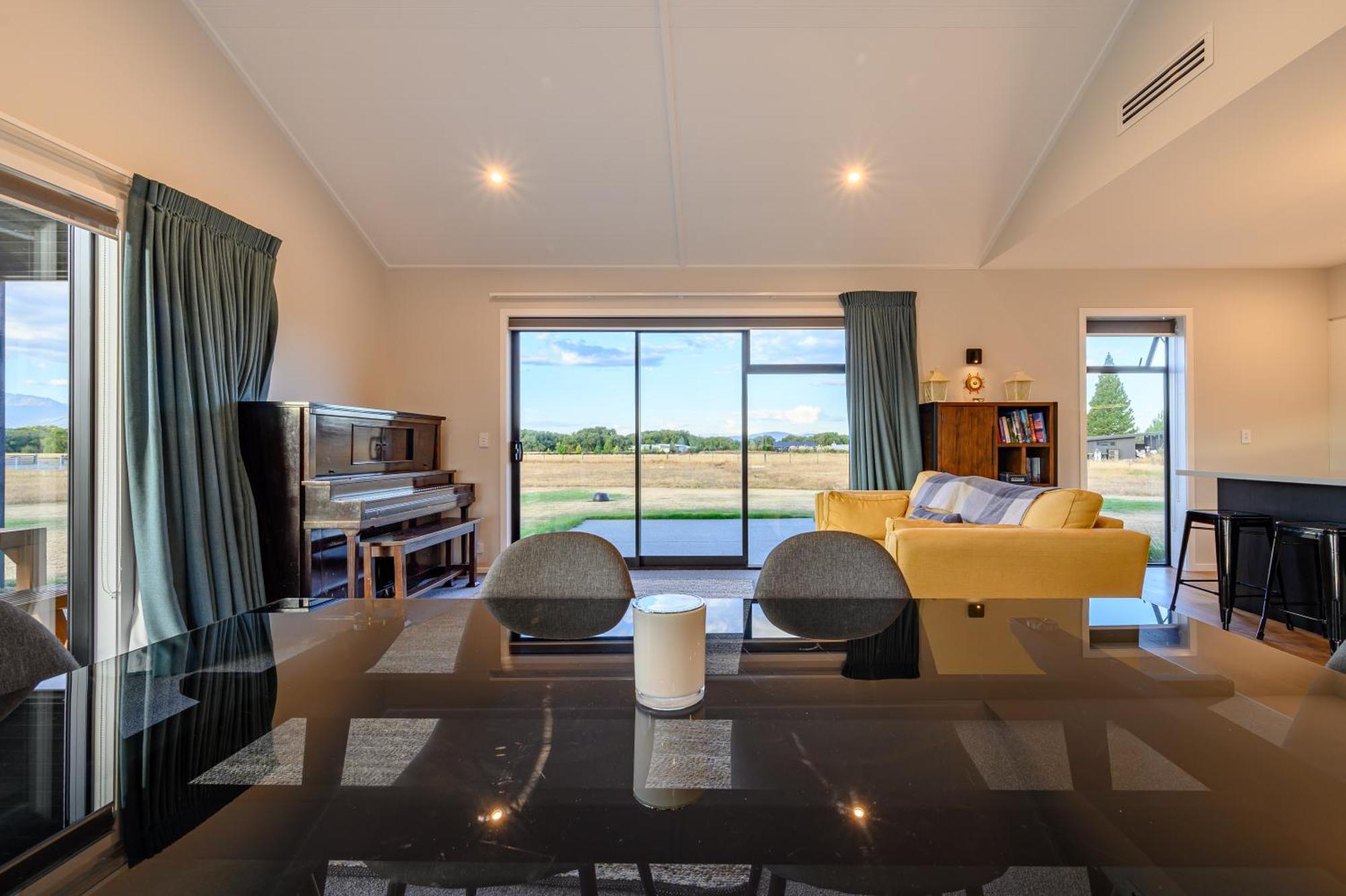 31 On Boundary Villa Twizel Exterior photo